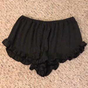 Brandy Melville frilly shorts